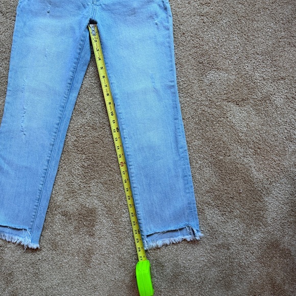 DL1961 Mara Instasculpt Straight Ankle Jeans | Size 28 | Light Wash - Picture 10 of 14